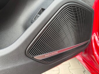 Audi A4 S-line Facelift 2.0 TDi 140kW Matrix B&O - 19