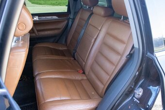 VOLKSWAGEN TOUAREG 3.0 V6 TDI 165kW 2006 - 19