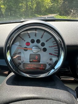 PRODÁM MINI COOPER R56S r.v.12/2007 - 19