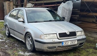 Škoda octavia 1 1.8t - 19