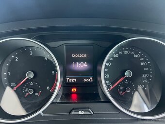 VW Tiguan Comfortline 2,0TDI 110kW DSG 4M LED SVĚTLA EL.VÍKO - 19