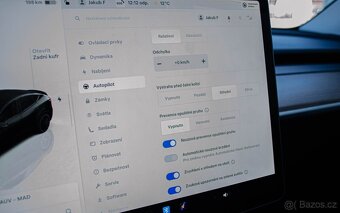 Tesla Model Y PERFORMANCE Dual Motor Odpočet DPH - 19