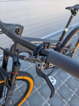 Horské kolo Specialized Epic EVO Comp Custom 2023 29″ - 19