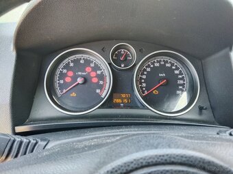 Opel Zafira 2006 - 19