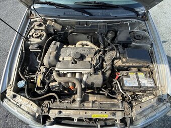 Volvo S40 2.0i 16V 100kW AUTOMAT - 19