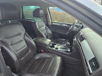Volkswagen Touareg 3.0 tdi - 19