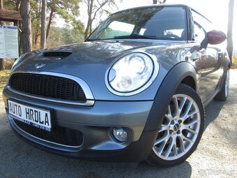 Mini Cooper S 1.6i 135kw Xenon Panorama manuál 2010 - 19
