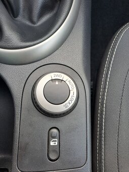 Nissan Qashqai 2.0 dCi Connect Navi 4x4 - 19