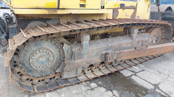 BULDOZER NEW HOLLAND D 180, ROK 06-5900 MTH - 19