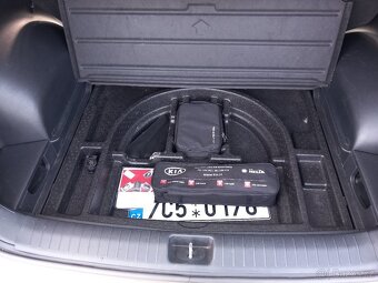 KIA Sportage 1.7 CRDI Exclusive, 82tis km - 19
