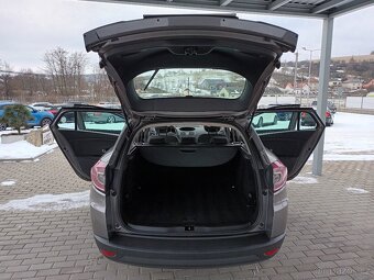 Renault Mégane 1,6 16V,74KW,ČR,1MAJ, - 19