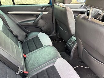 Škoda Octavia 2 RS  2.0 TFSI - 19