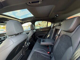 Alfa Romeo Stelvio 2.9T 510ps 31tkm/1.maj/stav nového/ - 19