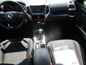 SSANGYONG TIVOLI 1,6e-XDi kamera ESP 2019 - 19