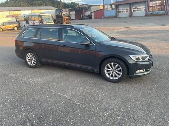 Volkswagen Passat Variant Comfortline 2.0 TDI DSG 110 kW - 19