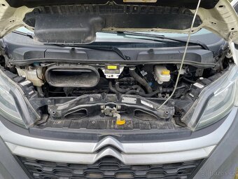 Citroen Jumper 2.2 HDi 9 míst,serviska,GO motoru - 19