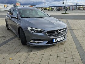 Opel Insignia B
SPORTS-TOURER MATRIX OPC LINE - 19