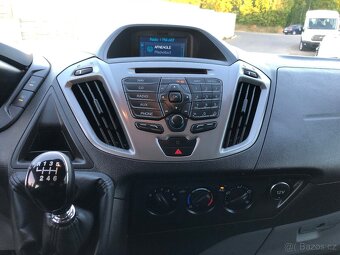 Ford transit custom 2.2TDCI 114KW 6rychlostní 6míst rv. 2015 - 19