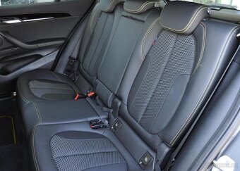 BMW Řada 2 xDrive20d A/T ACC HUD ČR 1M - 19