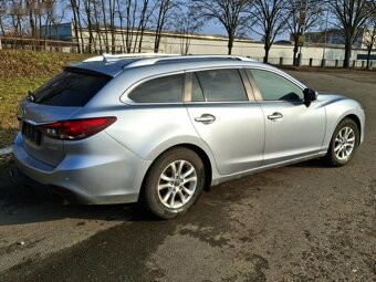 Mazda 6,2.0 121 KW Facelit 1. majitel - 19