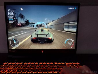 Nepoužitý herní Nitro v16,R5-8645hs,DDR5,RTX-6gb-Mux,ZÁRUKA - 19