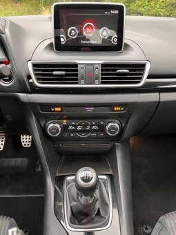 MAZDA 3 2.0i,88KW,ALU18,VÝHŘEV,NAVI,DIGIKLIMA,TEMPOMAT,ESP - 19