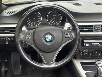 BMW Řada 3 E93 320D 135kW Cabrio Xenony Kamera Kůže Tempomat - 19