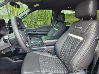 Ford F150  XLT 5.0 V8 4x4 Raptor paket r.v.2022 - 19