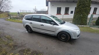 Ford Focus Mk2 - 19