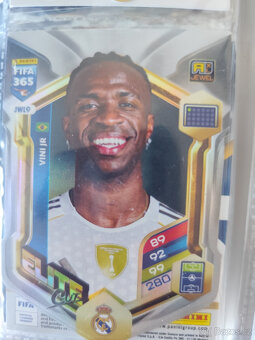 Fotbalové kartičky Adrenalyn - Fifa 365 2026 Jewel Elite Cut - 19