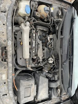 Škoda Octavia 1 RS černá - 19