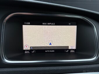 Volvo V40 D3 110kW Cross Country - 19