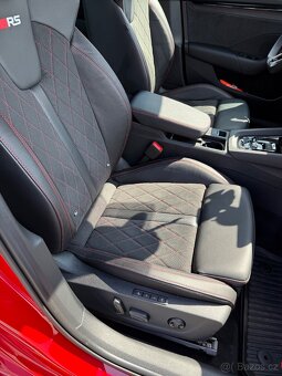 Škoda Octavie IV RS pravidelně servisováno - 19