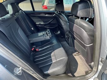BMW Řada 5, xDrive M-paket G30 195kW - 19