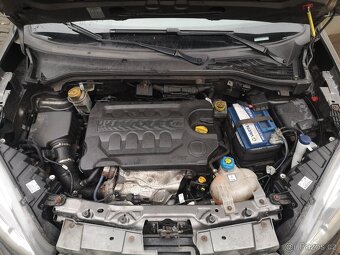 FIAT DOBLO R.V.2016 DIESEL 1.MAJITEL/ČR/5.MÍST/5DVEŘÍ - 19