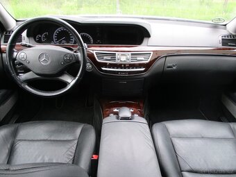 MERCEDES BENZ  S 500 V8 - W 221, 4 MATIC, nové STK - 19