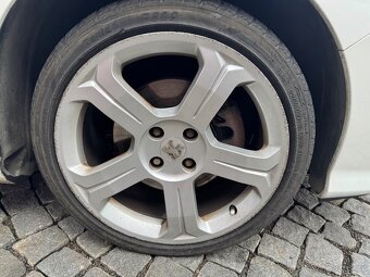 Díly z tohoto vozu Peugeot 308cc 2.0hdi - 19