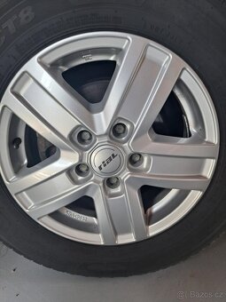 Opel Vivaro Tour - 19