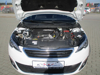 PEUGEOT 308 1,6HDi 88kw Allure EURO6 bez koroze 2017 - 19
