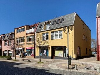 Prodej komerčního objektu – podnikání i bydlení v centru Bys