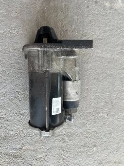 Startér motoru 0,9SCe Dacia, Renault