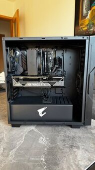 Téměř nová PC sestava s RTX 4070Ti OC Edition