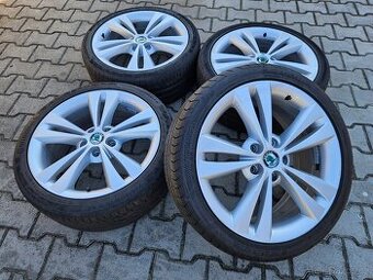 Orig. škoda octavia - Letní 225/40/18