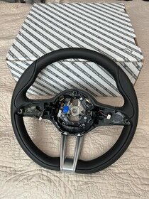 Nový volant Alfa Giulia/ Stelvio