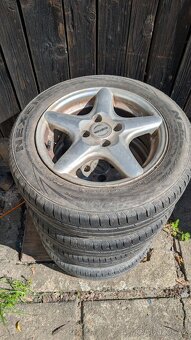 Toyota Yaris - letní litá kola Enzo 175/65R14