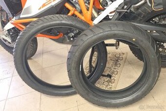 Pneu 150/70ZR18; 90/90V21