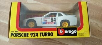 Prodám PORSCHE 924 TURBO v měřítku 1:25, značky BBURAGO ve