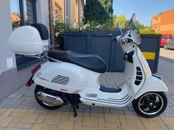 Vespa GTS 125 Super Sport