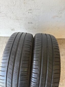 Letní pneu 215/60r16