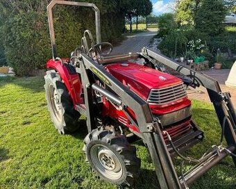 Japonský Traktor Kubota Saturn X